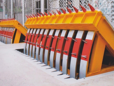 電動路障機(jī)